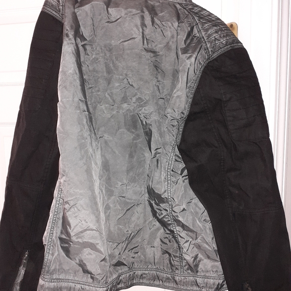 Jacket - Picture 2 of 2